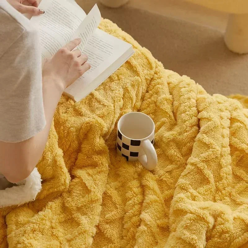 Luxe Winterdeken van Lamswol & Fleece – Extra Dik & Warm – Ademend & Zacht – Voor Slaapkamer & Woonkamer