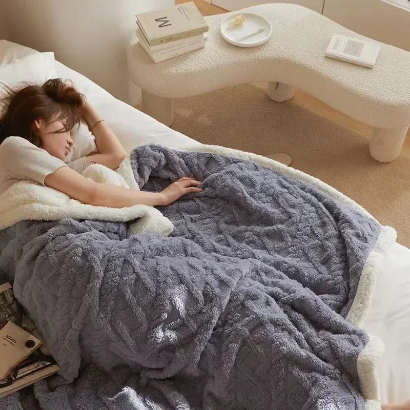 Luxe Winterdeken van Lamswol & Fleece – Extra Dik & Warm – Ademend & Zacht – Voor Slaapkamer & Woonkamer