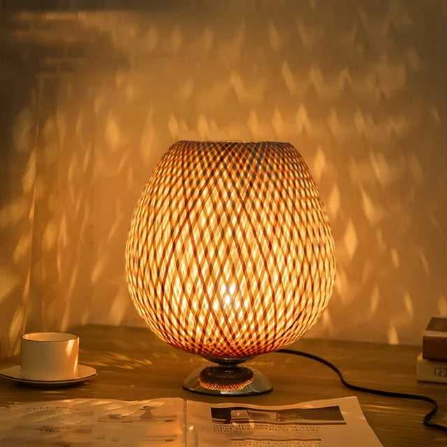 AntiqueBamboo Vintage Bamboe Tafellamp - Rustiek Design en Natuurlijke Elegantie