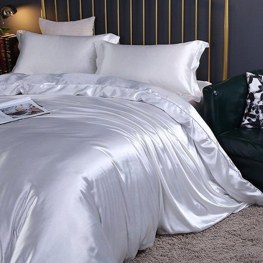 Luxe Zijden Beddengoed Set – 4-Delig – Temperatuurregulerend & Hypoallergeen – Zijdezacht – Voor 150/180/200cm Bedden